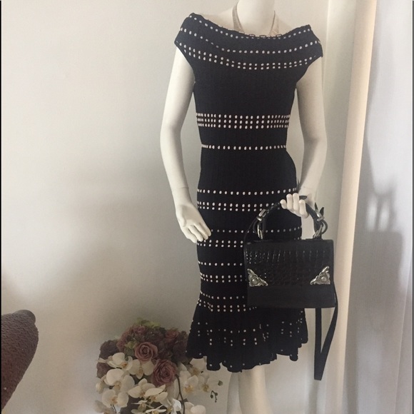 Adelyn Rae Dresses & Skirts - Adelyn Rae New Designer Knitted Dress